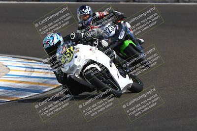 media/Oct-12-2025-CRA (Sun) [[e621380112]]/Races/Race 10/